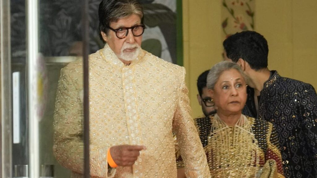Bollywood love Amitabh-Jaya Outfluent.blog