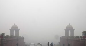 Delhi Air Pollution (AQI): Navigating the ‘Very Poor’ Air Quality Crisis Delhi Air Pollution